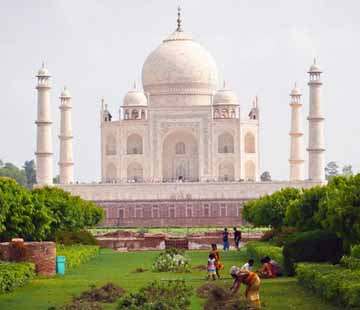 Taj Mahal Sunrise Tour